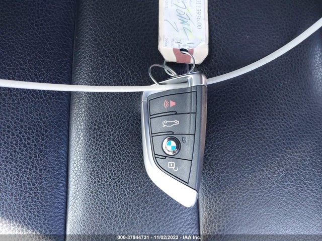 BMW X5 Xdrive35i 2015 5UXKR0C56F0P15748 Image 11