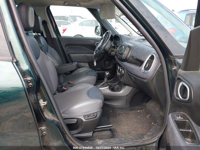 2014 FIAT 500L ZFBCFACH2EZ030013 Photo 4