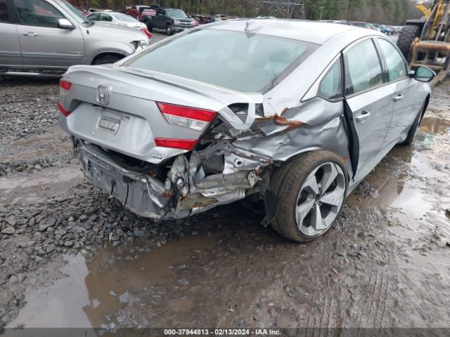 1HGCV2F97JA039956 Honda Accord Touring 2.0t
