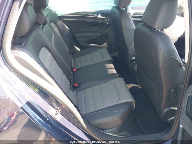 3VW217AU3FM025669 Volkswagen Golf Tsi Sel