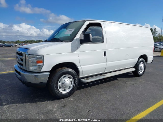 Ford E-250 Commercial 2014 1FTNE2EW9EDA17377 Image 2