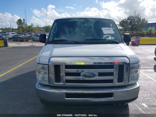 Ford E-250 Commercial 2014 1FTNE2EW9EDA17377 Image 6