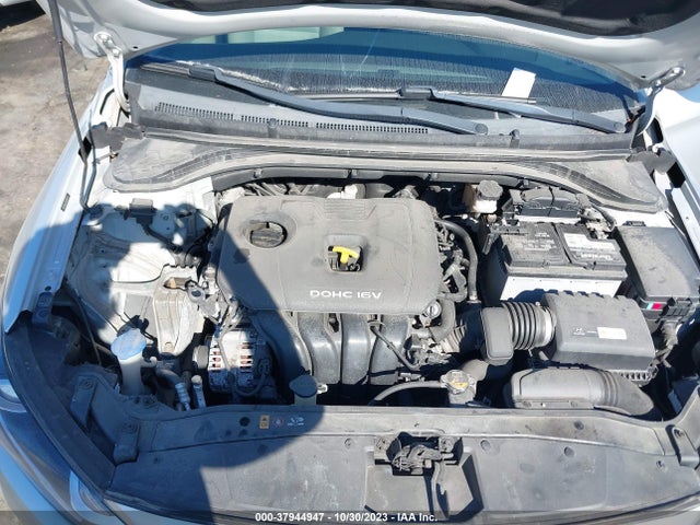 Hyundai ELANTRA SEL 2018 5NPD84LF8JH224705 Image 10