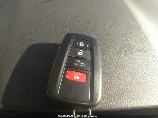 2020 TOYOTA RAV4 XLE HYBRID VIN: 2T3RWRFV0LW094653