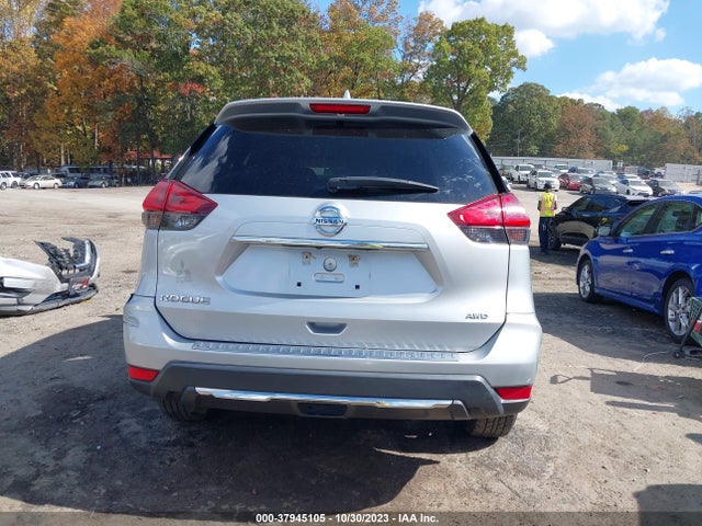 2018 NISSAN ROGUE S VIN: 5N1AT2MV3JC749125