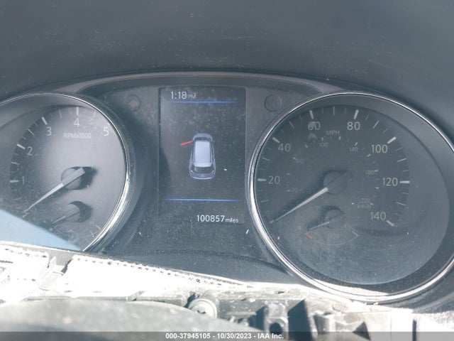 2018 NISSAN ROGUE S VIN: 5N1AT2MV3JC749125