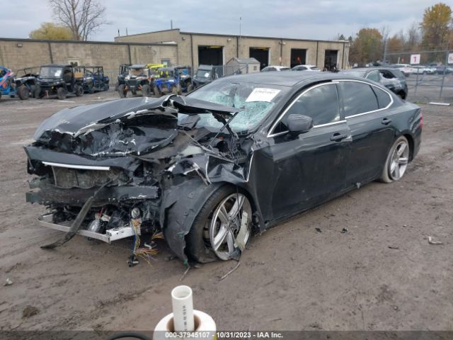 LVY982MK2JP021828 Volvo S90 T5 Momentum