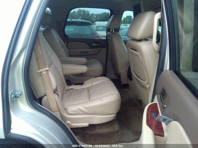 2009 GMC YUKON SLT2 VIN: 1GKEC33389R244853