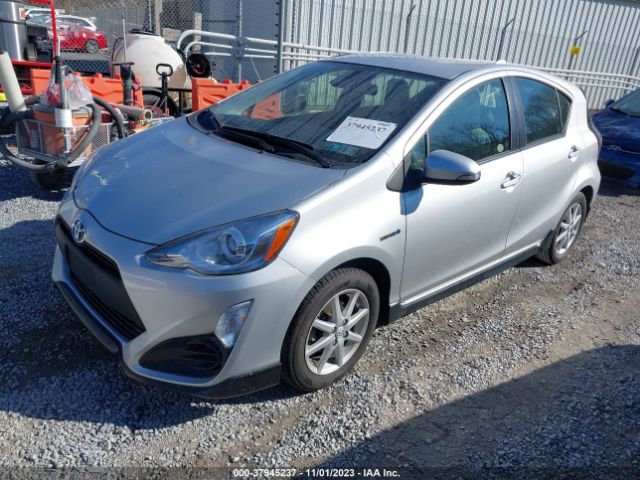 JTDKDTB37H1597384 Toyota Prius C One