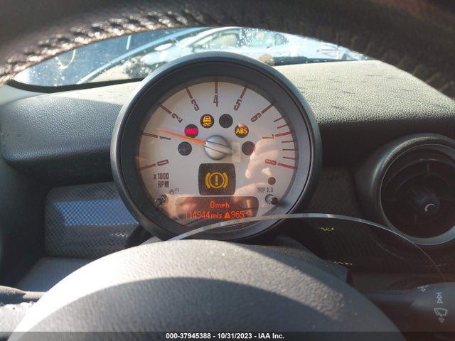 2011 MINI COOPER S WMWSV3C53BTY21997 Photo 6