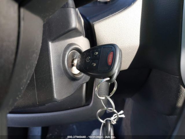 1C4NJDEB2ED884379 Jeep Compass Latitude
