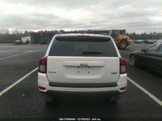 1C4NJDEB2ED884379 Jeep Compass Latitude