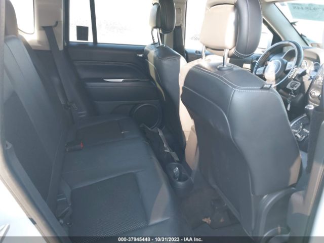 1C4NJDEB2ED884379 Jeep Compass Latitude