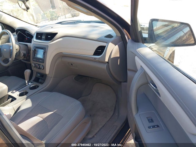 Chevrolet Traverse Ls 2017 1GNKRFED6HJ229521 Image 5
