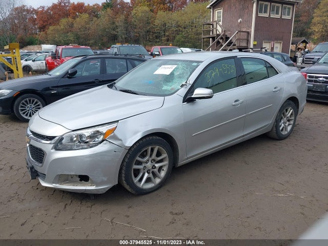 Chevrolet MALIBU 1LT 2015 1G11C5SL9FF322442 Image 2