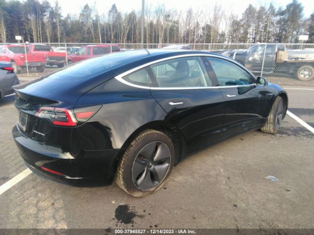 5YJ3E1EB0JF127526 Tesla Model 3 Long Range/performance
