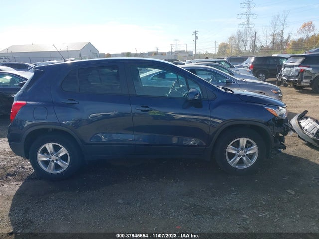 Chevrolet TRAX LS 2019 3GNCJKSB1KL272378 Image 14