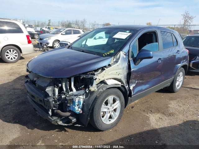 Chevrolet TRAX LS 2019 3GNCJKSB1KL272378 Image 2
