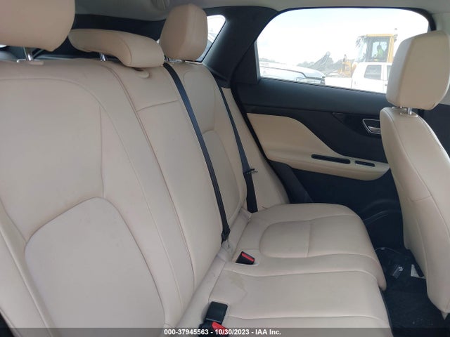 2018 JAGUAR F-PACE SADCJ2GX2JA291383 Photo 7