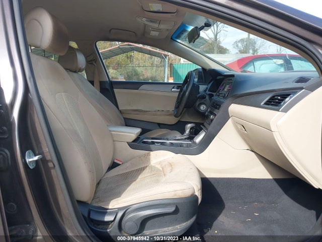 2015 HYUNDAI SONATA SE VIN: 5NPE24AF2FH035757