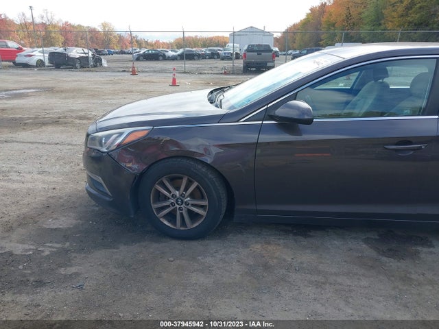 2015 HYUNDAI SONATA SE VIN: 5NPE24AF2FH035757