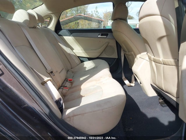 2015 HYUNDAI SONATA SE VIN: 5NPE24AF2FH035757