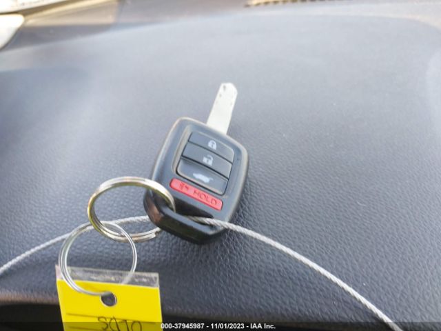 3CZRU6H33KG727882 Honda HR-V LX