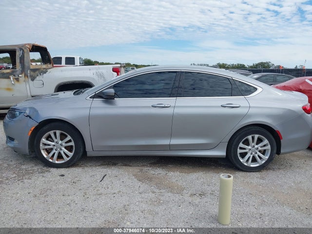 Chrysler 200 Limited 2015 1C3CCCAB3FN652035 Image 15