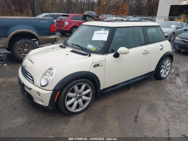 2005 MINI COOPER S WMWRE33555TD99477 Photo 1