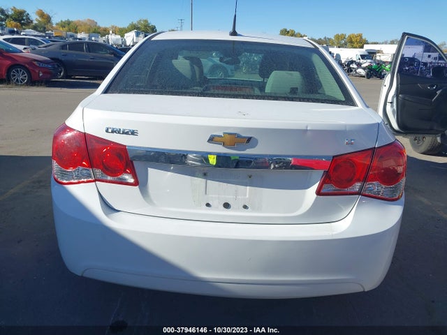Chevrolet Cruze 1lt Auto 2014 1G1PC5SB2E7315391 Image 16
