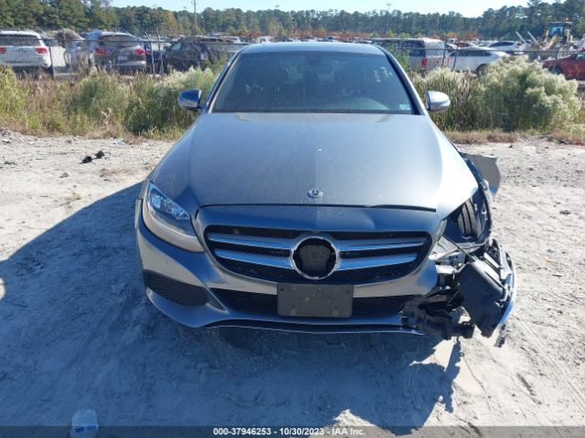 55SWF4KB7JU270942 Mercedes-Benz C 300 4matic
