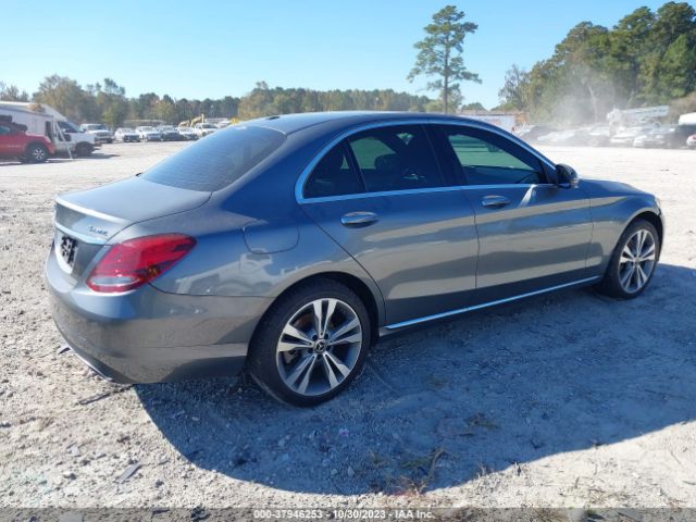55SWF4KB7JU270942 Mercedes-Benz C 300 4matic