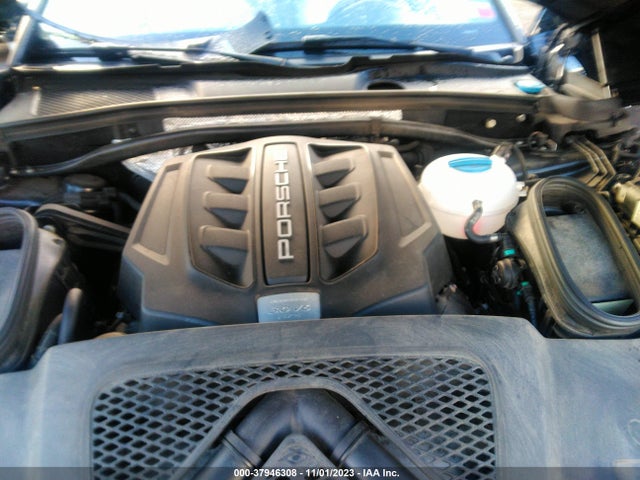 2018 PORSCHE MACAN WP1AG2A54JLB61696 Photo 9