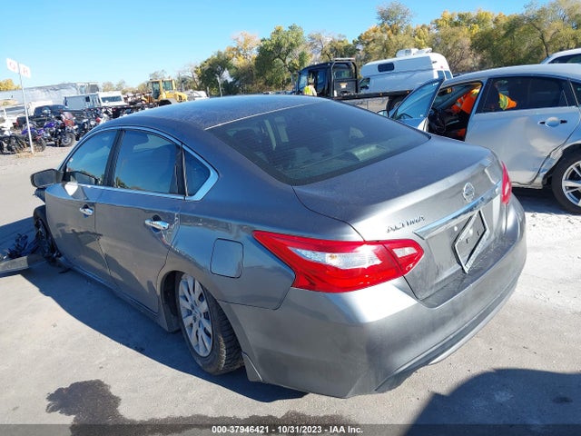 Nissan Altima 2016 1N4AL3AP1GC180323 Image 16