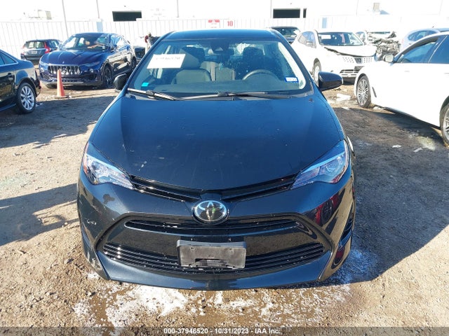 Toyota COROLLA LE 2018 5YFBURHE6JP754741 Image 6