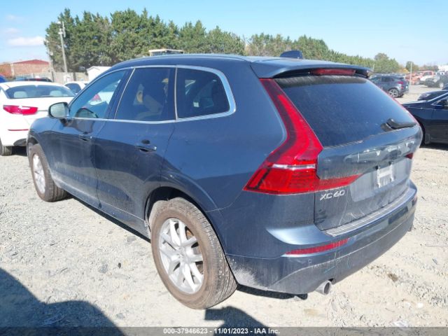 2020 VOLVO XC60 YV4102RK1L1431379 Photo 2