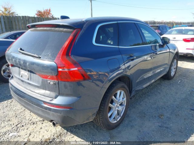 2020 VOLVO XC60 YV4102RK1L1431379 Photo 3