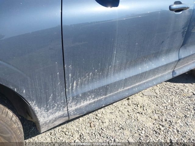 2020 VOLVO XC60 YV4102RK1L1431379 Photo 5