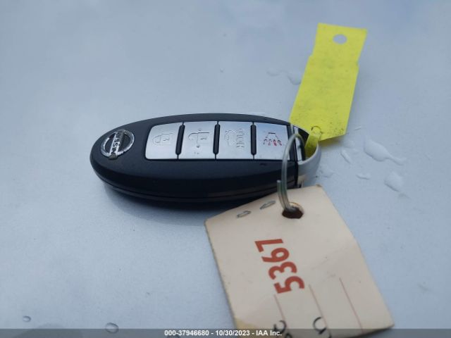 3N1AB7AP3HY316516 Nissan SENTRA SV
