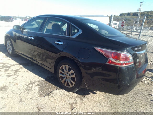 Nissan Altima 2.5 S 2015 1N4AL3AP3FN372524 Image 3