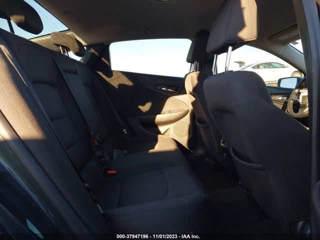 Chevrolet MALIBU LT 2018 1G1ZD5STXJF184595 Image 8