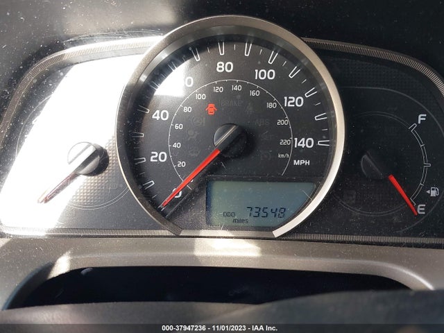 2014 TOYOTA RAV4 XLE VIN: 2T3WFREV8EW128202