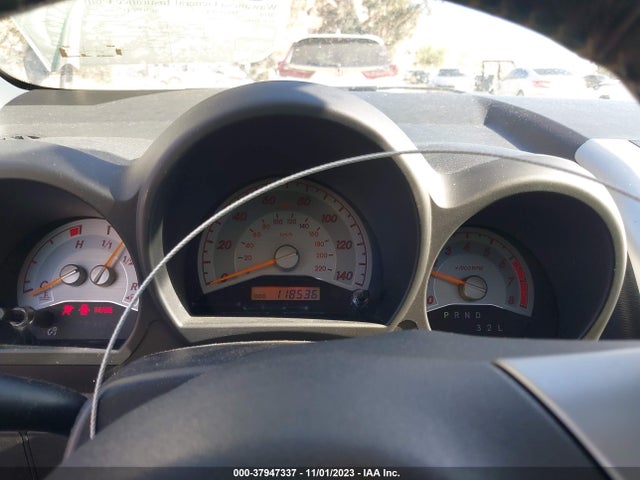 2010 SCION TC VIN: JTKDE3B76A0321582