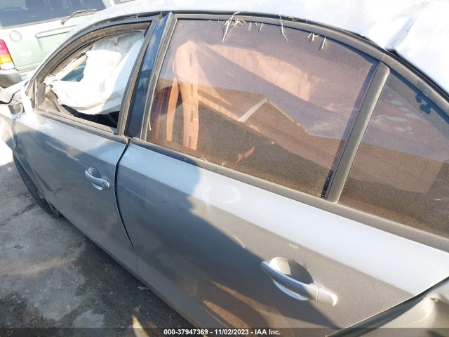 2012 VOLKSWAGEN JETTA 2.5L SE VIN: 3VWDX7AJ4CM063209