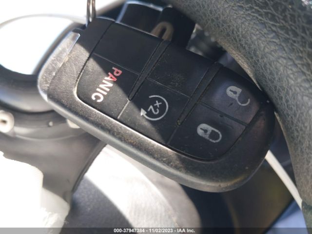 ZACCJAAT2GPE22543 Jeep Renegade Sport