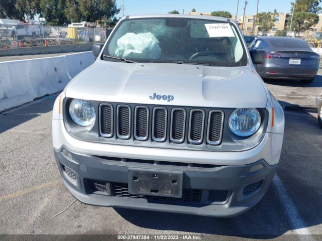 ZACCJAAT2GPE22543 Jeep Renegade Sport