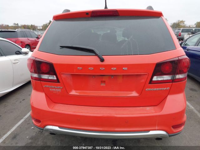 3C4PDCGG4KT731737 Dodge Journey Crossroad