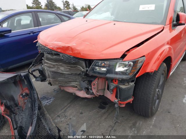 3C4PDCGG4KT731737 Dodge Journey Crossroad