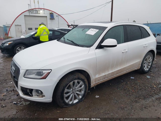 WA1LFAFP9EA107663 Audi Q5 2.0t Premium