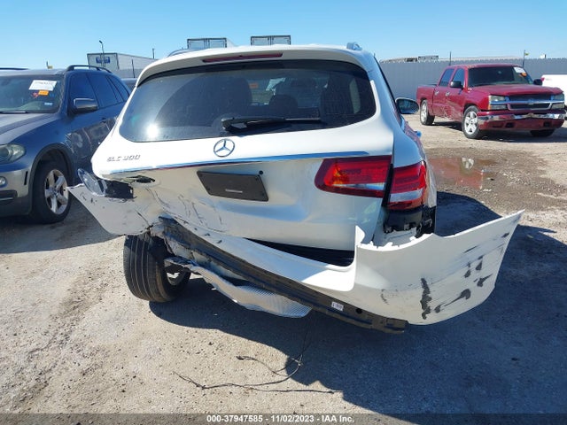 2018 MERCEDES-BENZ GLC 300 VIN: WDC0G4JB7JV090720